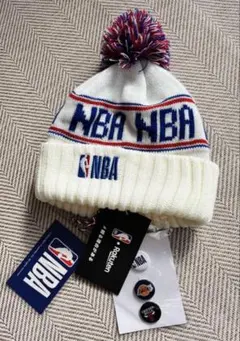 NBA ロゴ刺繍ニット帽 フリーサイズ ホワイト ニットキャップ バッジ付き新品