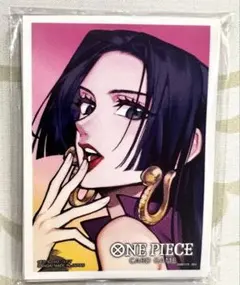 ワンピースカード　ボア•ハンコック　公式スリーブ　10枚　送料無料　匿名配送