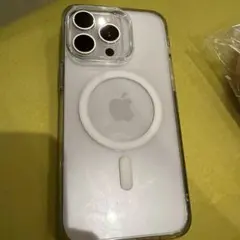 iPhone 13 Pro MagSafeクリアケース