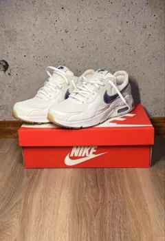 Nike Air Max EXCEE ナイキ　エアマックス　エクシー　ホワイト