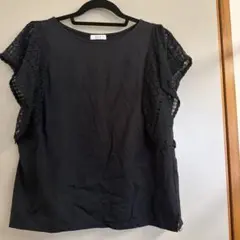 a.v.v レース袖付き黒Tシャツ XS