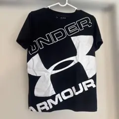 UNDER ARMOUR 黒 Tシャツ YXL