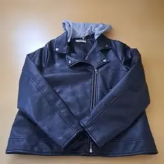 ライダースジャケットフード付き