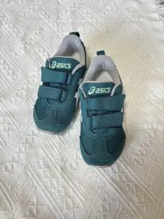 asics ダークグリーン スニーカー　16.5cm