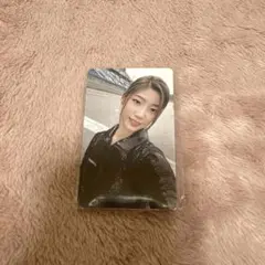 LE SSERAFIM カズハトレカ