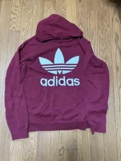 adidas エンジ レッド フード付きニットパーカー