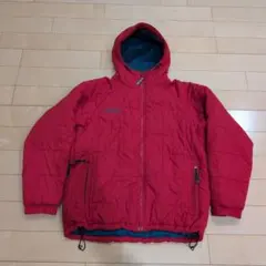 Columbia hooded puffer jacket 赤