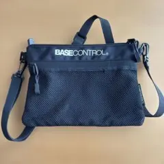 BASECONTROL ブラック サコッシュのサムネイル
