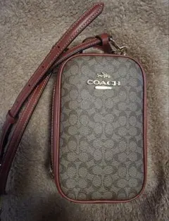 お値下げ❗COACH ロゴ入りショルダーバッグ