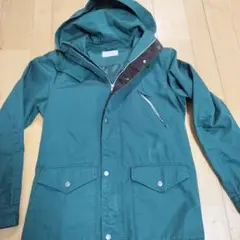 【オークションのため値引中】グリーンマウンテンパーカー　L