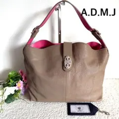 美品⭐︎A.D.M.J. エーディーエムジェイレザーハンドバッグ ベージュのサムネイル