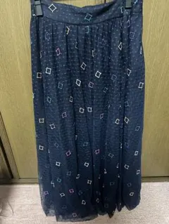 グレースコンチネンタル スクエア刺繍　チュールスカート　ネイビー　ダイアグラムのサムネイル