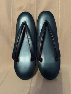 ネイビー草履 赤いライン付き