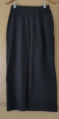 UNIQLO ウルトラストレッチ アクティブ ナローマキシスカート L ブラック