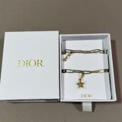 Dior ゴールド チャーム　ノベルティ