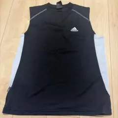 adidas ノースリーブシャツ ブラック Sサイズのサムネイル