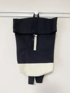 Item thumbnail for item 0682b4d4-f939-4a60-8e70-7b02513510f9