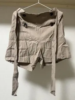 GU ベージュ ショートパンツ
