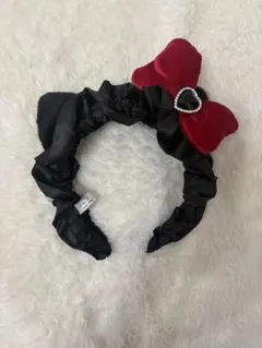 【USJ】リボン付きカチューシャ 黒 キティちゃん