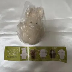 カプセルトイ うさちゃん