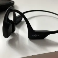 SHOKZ 骨伝導イヤホン ブラック 収納ケース付き