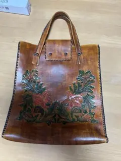 本革 花柄彫刻 ハンドバッグ