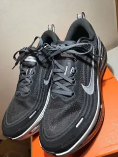 新品】 NIKE ナイキ ボメロプラス 25cm 深緑色 グリーン 完売カラー