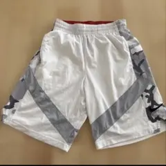 【早い者勝ち】NIKE バスケットボールパンツ カモフラ柄 Mサイズのサムネイル