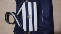 Tommy Hilfiger ショルダーバッグ ネイビー/ホワイト