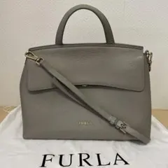 フルラ　ショルダーバッグ