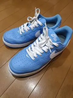 NIKE スニーカー