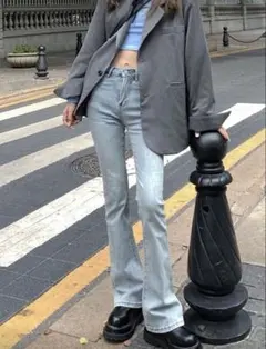 ライトブルー ブーツカットデニム