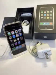 K*i様 Apple iPhone 2G（A1203）4GB 箱入り完動品 - メルカリ