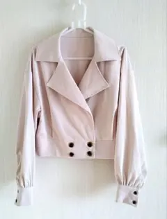 FUN✿ 未使用品 テーラードジャケット ショート丈