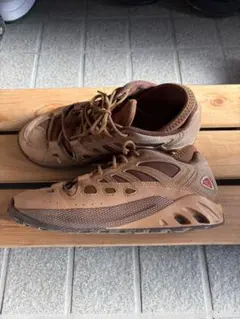 NIKE ACG スニーカー