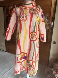 カラフルな花柄ワンピース 3/4袖着物リメイク