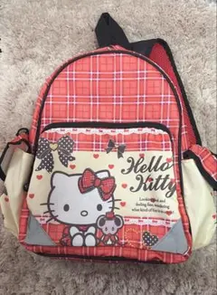 Hello kittyリュックサック 赤 チェック柄　キティちゃん保温保冷