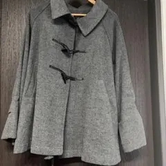 Kastane ダッフルフレアコート グレー - メルカリ