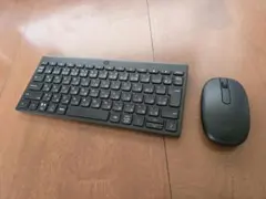 HP 小型ワイヤレスキーボード+マウスセットのサムネイル