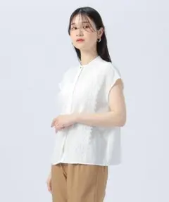 タグ付き新品未使用　BEAMS HEART　フロントレースフレンチブラウス