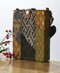 Item thumbnail for item 466b6f43-f106-4145-aac9-3c28373bdc41