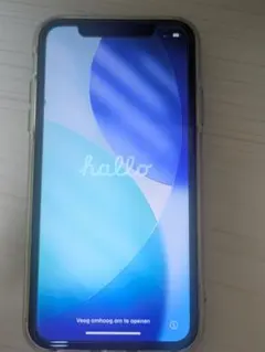 【希少】Apple iPhone 11 ホワイト 本体【美品】のサムネイル