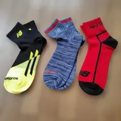 【新品未使用】ニューバランス　くつ下　３足　23㌢〜位