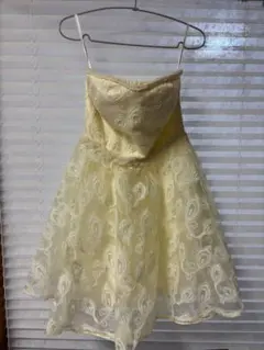 Wink 刺繍入りアイボリーパーティードレスMサイズ