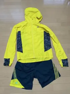 adidas ランニングウェア　セットアップ