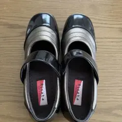 Item thumbnail for item eb3d8776-b366-4542-b224-2db2e1ca6ee8