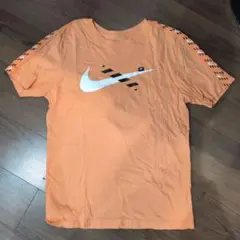 Nike オレンジ Tシャツ Mサイズ