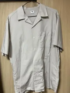 UNIQLO ユニクロ オープンカラーシャツ　S ベージュのサムネイル
