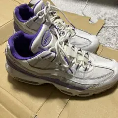 Nike AirMax95 ホワイト/パープル　26.5のサムネイル