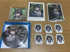 ニューダンガンロンパV3茶柱転子グッズセット 遺影缶バッジ - メルカリ